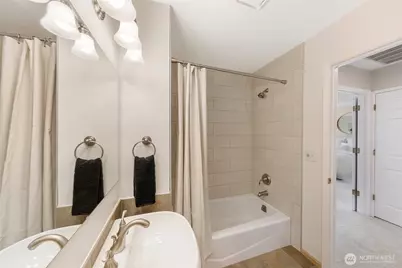 4618 NE 89th Street, Seattle, WA 98115 - Photo 27