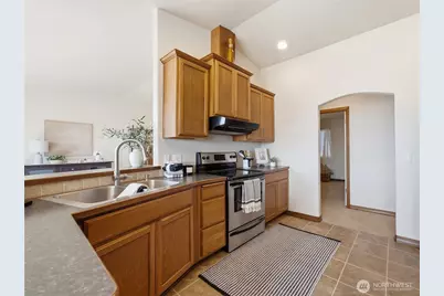 2304 Canyon Hills Drive, East Wenatchee, WA 98802 - Photo 15