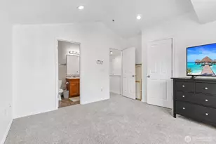 12333 28th Ave NE, Seattle, WA 98125 - Photo 5