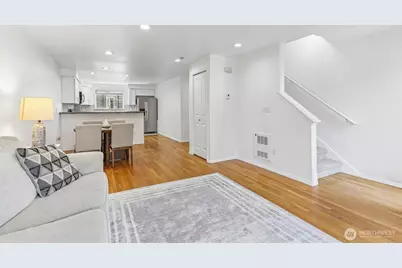 12333 28th Avenue NE #B, Seattle, WA 98125 - Photo 3