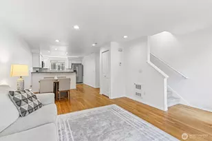 12333 28th Ave NE, Seattle, WA 98125 - Photo 3
