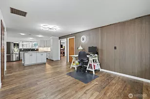 1310 24th St SE, Auburn, WA 98002 - Photo 17