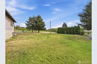 830 S Nancy Avenue, East Wenatchee, WA 98802 - Photo 5
