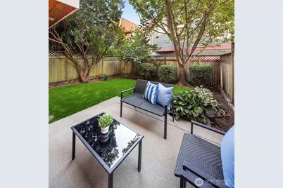2112 Warren Avenue N #B, Seattle, WA 98109 - Photo 33