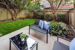 2112 Warren Ave N, Seattle, WA 98109 - Photo 33