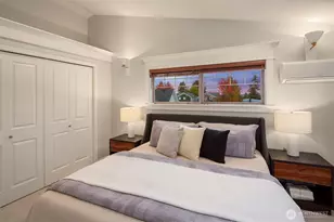 2112 Warren Ave N, Seattle, WA 98109 - Photo 27