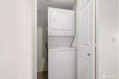133 Queen Anne Avenue N #304, Seattle, WA 98109 - Photo 17