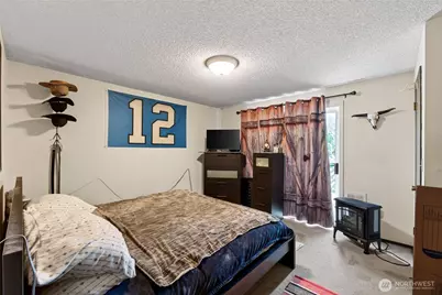 901 Melody Lane, Enumclaw, WA 98022 - Photo 15