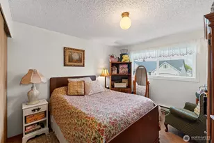 1360 Florence St, Enumclaw, WA 98022 - Photo 17