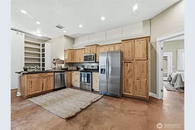 103 S Houston Avenue, East Wenatchee, WA 98802 - Photo 7