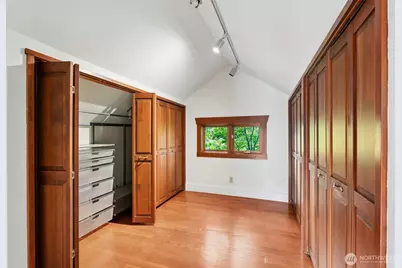 1200 N 44th Street, Seattle, WA 98103 - Photo 17