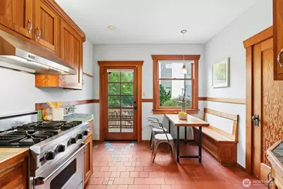 1200 N 44th Street, Seattle, WA 98103 - Photo 11