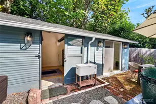 7124 Wright Ave SW, Seattle, WA 98136 - Photo 35