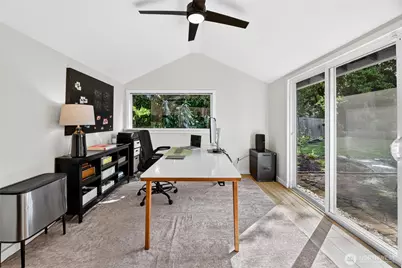 7124 Wright Avenue SW, Seattle, WA 98136 - Photo 37