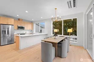 12751 37th Ave NE, Seattle, WA 98125 - Photo 9