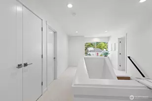 12751 37th Ave NE, Seattle, WA 98125 - Photo 17