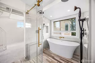 5049 Pullman Ave NE, Seattle, WA 98105 - Photo 19