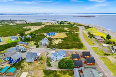 320 Marina Court, Ocean Shores, WA 98569 - Photo 31