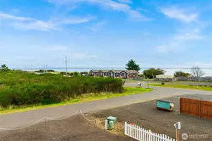 320 Marina Ct, Ocean Shores, WA 98569 - Photo 29