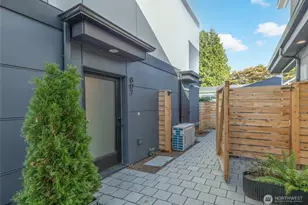 807 S Sullivan St, Seattle, WA 98108 - Photo 3