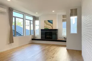3041 21st Ave W, Seattle, WA 98199 - Photo 5