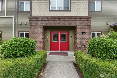973 NE Ingram Street #A101, Issaquah, WA 98029 - Photo 3