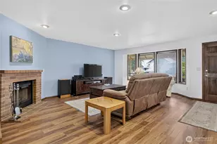 219 S 316th Pl, Federal Way, WA 98003 - Photo 9