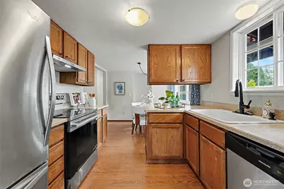 18852 SE 244th Place, Covington, WA 98042 - Photo 5