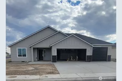 1196 8th Avenue NE, Ephrata, WA 98823 - Photo 1