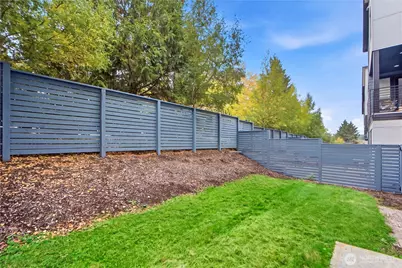 21725 25th Avenue SE #D, Bothell, WA 98021 - Photo 27