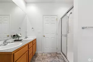 715 SE Heron Dr, College Place, WA 99324 - Photo 21