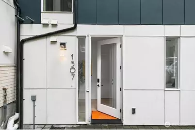 1509 E Olive Street, Seattle, WA 98122 - Photo 5