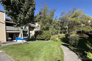 4820 200th St SW, Lynnwood, WA 98036 - Photo 3
