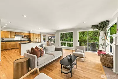 4027 35th Avenue W, Seattle, WA 98199 - Photo 9