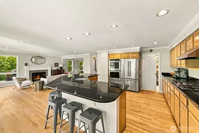 4027 35th Avenue W, Seattle, WA 98199 - Photo 15
