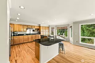 4027 35th Ave W, Seattle, WA 98199 - Photo 13