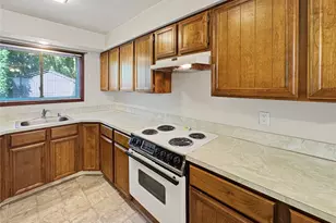 15702 SE 3rd St, Vancouver, WA 98684 - Photo 5