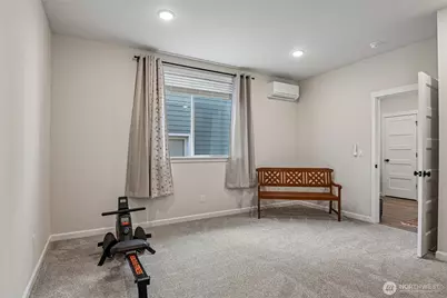 12104 126th Avenue Ct E, Puyallup, WA 98374 - Photo 5