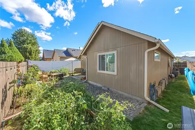 1202 Carver Street, College Place, WA 99324 - Photo 25