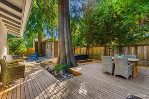 10325 NE 125th Pl, Kirkland, WA 98034 - Photo 19