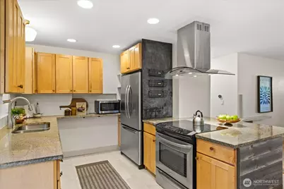 10325 NE 125th Place, Kirkland, WA 98034 - Photo 7