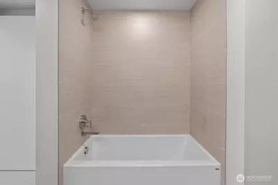 121 Stewart Street #2506, Seattle, WA 98101 - Photo 21