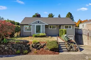 8629 36th Ave SW, Seattle, WA 98126 - Photo 3