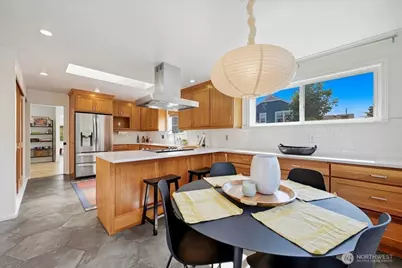 8629 36th Avenue SW, Seattle, WA 98126 - Photo 17