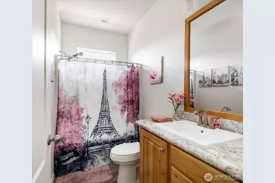 225 NE Ernst Street #114, Oak Harbor, WA 98277 - Photo 19