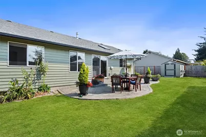 8228 226th Street SW #A/B, Edmonds, WA 98026 - Photo 9