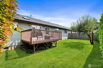 8228 226th Street SW #A/B, Edmonds, WA 98026 - Photo 13