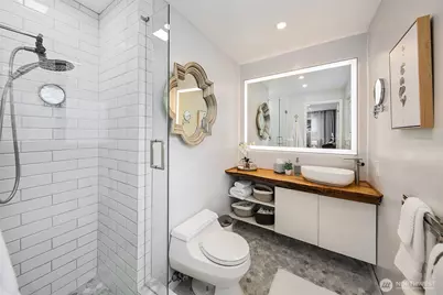2137 N 86th Street, Seattle, WA 98103 - Photo 13