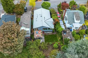 2137 N 86th St, Seattle, WA 98103 - Photo 31