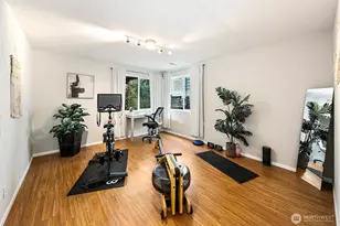 2137 N 86th St, Seattle, WA 98103 - Photo 23